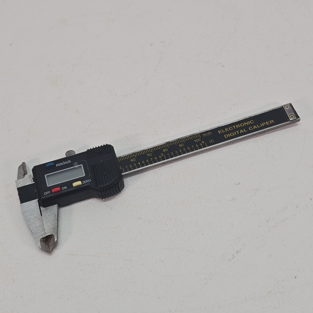 Pittsburgh 4" Digital Caliper 63710 Metric or SAE Needs New Battery